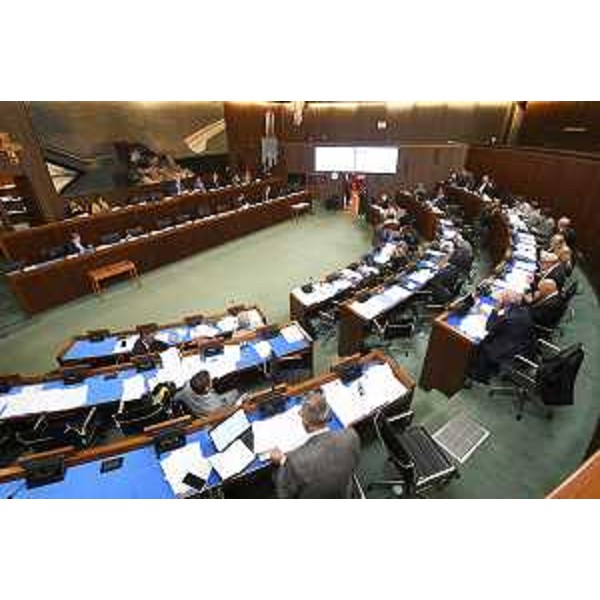 I lavori durante la seduta del Consiglio regionale - I lavori durante la seduta del Consiglio regionale