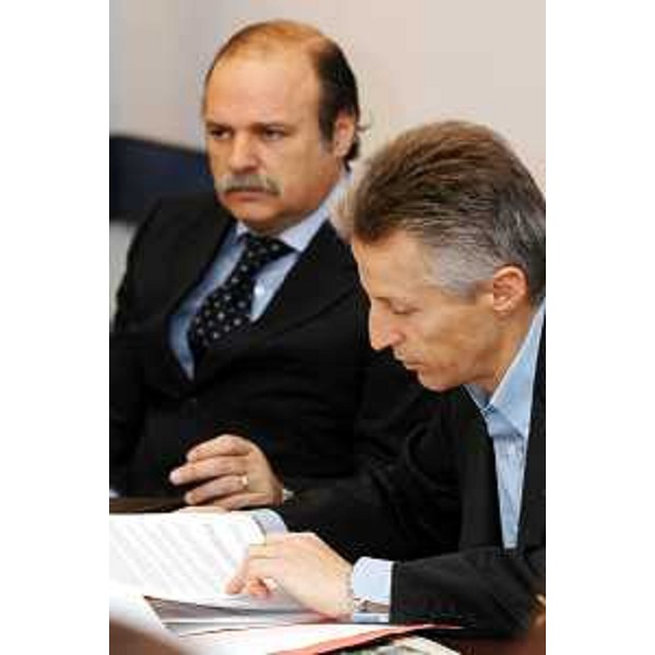 Riccardo Illy (Presidente della Regione Friuli Venezia Giulia), Gianfranco Moretton (Assessore regionale all'ambiente, lavori pubblici e protezione civile). (Trieste, 29/04/04) 