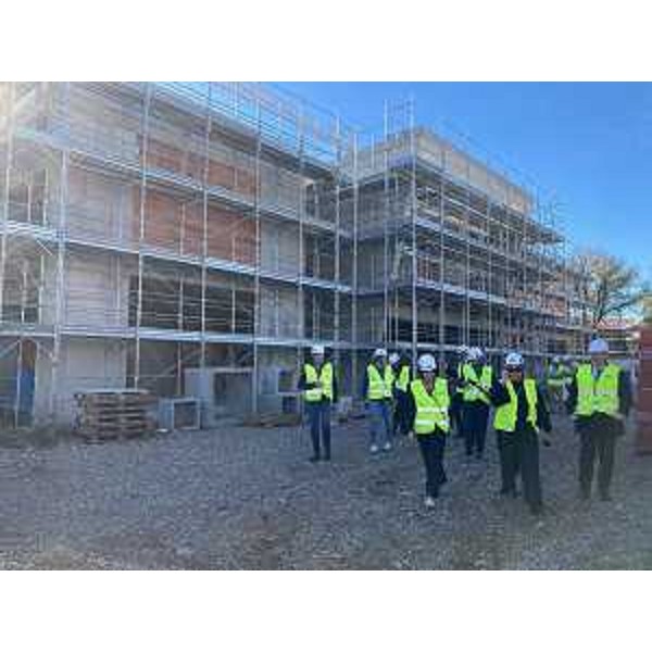 Lassessore regionale a Lavoro e istruzione Alessia Rosolen durante il sopralluogo al cantiere della scuola secondaria di primo grado di Romans dIsonzo - Lassessore regionale a Lavoro e istruzione Alessia Rosolen durante il sopralluogo al cantiere della scuola secondaria di primo grado di Romans dIsonzo
