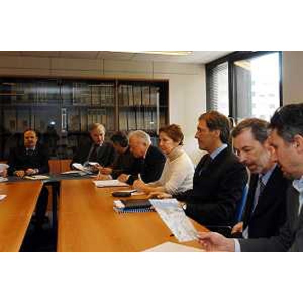 Gianfranco Moretton (Assessore regionale all'ambiente, lavori pubblici e protezione civile). (Trieste, 15/04/04)