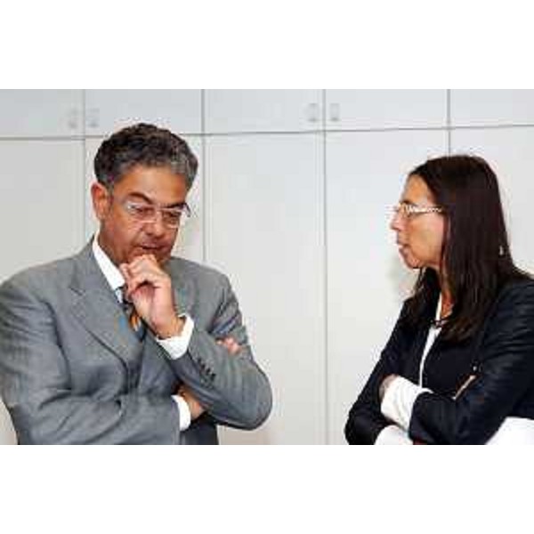 Roberto Antonaz (Assessore regionale all’istruzione, cultura, sport e pace) e Michela Del Piero (Assessore regionale alla programmazione e controllo, alle risorse economiche e finanziarie, al patrimonio e servizi generali e alle pari opportunità) in Giunta Regionale tenutasi a Udine al Parco Scientifico e Tecnologico "Danieli". (Udine 15/09/06)