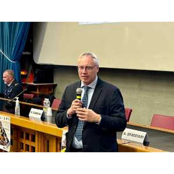 Il presidente Bordin durante il suo intervento al convegno. - Il presidente Bordin durante il suo intervento al convegno.