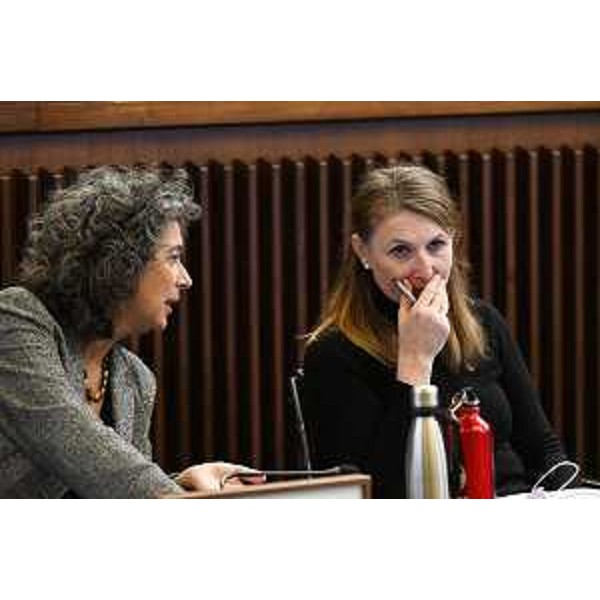 Da sinistra, Serena Pellegrino (Avs) e Rosaria Capozzi (M5S) - Da sinistra, Serena Pellegrino (Avs) e Rosaria Capozzi (M5S)