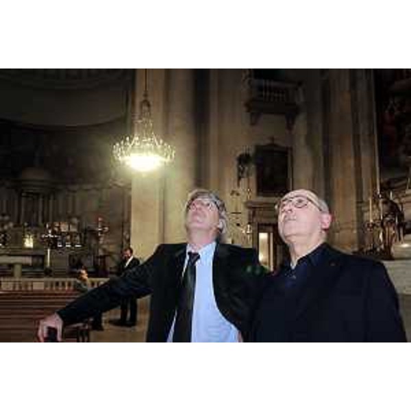 Renzo Tondo (Presidente della Regione Friuli Venezia Giulia) con con Primo Rovis visita la Chiesa Sant'Antonio Nuovo. (Trieste, 21/10/08)