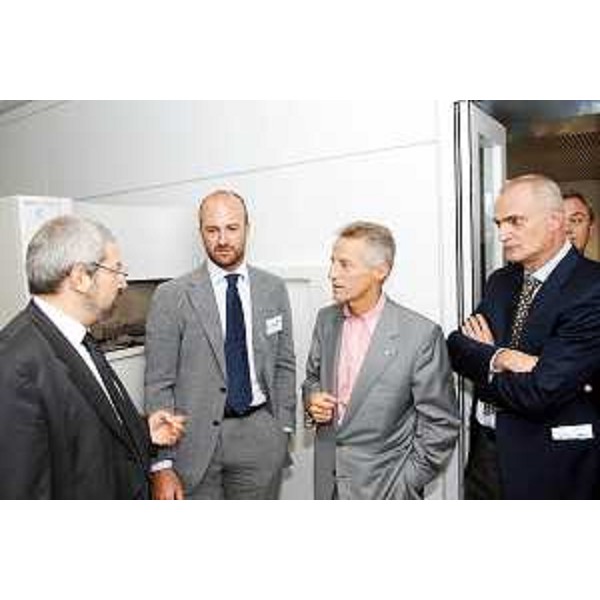 Riccardo Illy (Presidente Regione Friulii Venezia Giulia) con Sergio Cecotti (Sindaco di Udine) e Furio Honsell (Magnifico Rettore dell'Università di Udine) all'inaugurazione del nuovo Istituto di Genomica Applicata avvenuta al Parco Scientifico e Tecnologico "Luigi Danieli". (Udine 15/09/06)