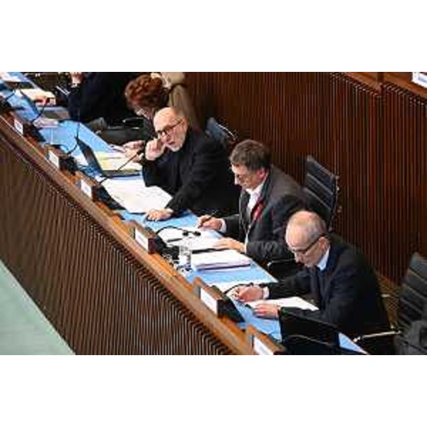 L'assessore regionale alla Salute, Riccardo Riccardi, e il presidente della III Commissione consiliare, Carlo Bolzonello (Fedriga presidente) - L'assessore regionale alla Salute, Riccardo Riccardi, e il presidente della III Commissione consiliare, Carlo Bolzonello (Fedriga presidente)