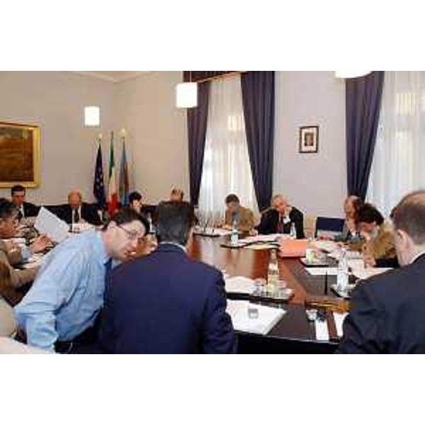 Giunta regionale. (Trieste, 19/03/04)