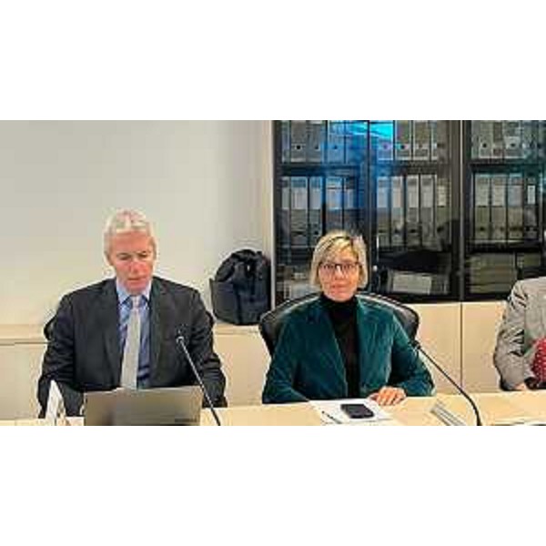 Lassessore regionale alle Finanze Barbara Zilli al Cal - Lassessore regionale alle Finanze Barbara Zilli al Cal