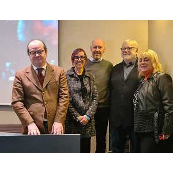 Una fase della conferenza stampa di oggi alla presenza del vicegovernatore Mario Anzil - Una fase della conferenza stampa di oggi alla presenza del vicegovernatore Mario Anzil