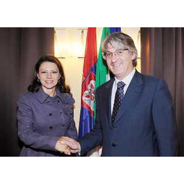 Sanda Raskovic Ivic (Ambasciatore serbo in Italia) e Renzo Tondo (Presidente Friuli Venezia Giulia) nel corso dell'incontro a Trieste. (Trieste 30/10/08)