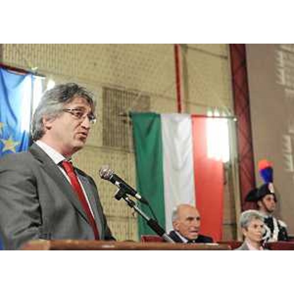 Renzo Tondo (Presidente Friuli Venezia Giulia) interviene all'inaugurazione dell'anno accademico dell'Ateneo di Trieste. (Trieste 05/11/08)