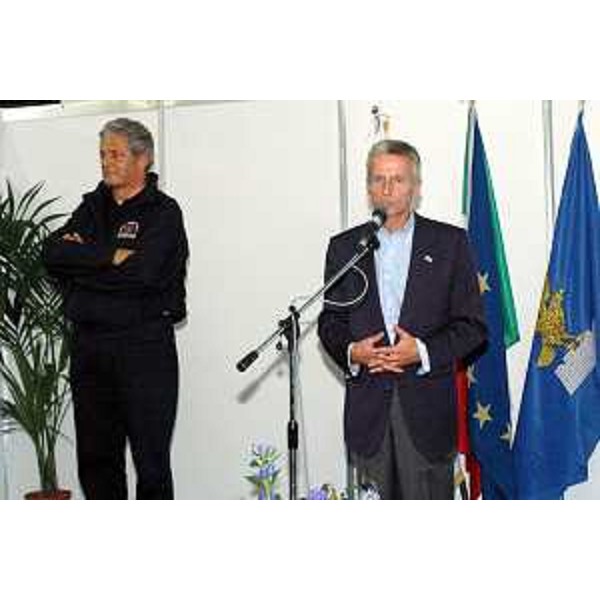 Riccardo Illy (Presidente Regione Friuli Venezia Giulia) all'incontro dei volontari della Protezione Civile e delle associazioni di volontariato del Friuli Venezia Giulia. (Martignacco 16/09/06)