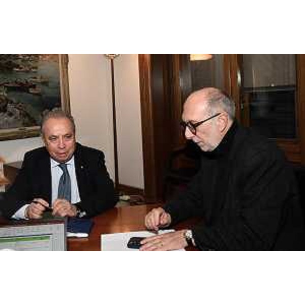 Lassessore regionale alla Salute e politiche sociali Riccardo Riccardi e il nuovo Garante regionale per i diritti della persona, Enrico Sbriglia. - Lassessore regionale alla Salute e politiche sociali Riccardo Riccardi e il nuovo Garante regionale per i diritti della persona, Enrico Sbriglia. 