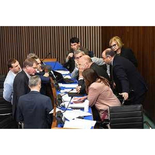 I consiglieri regionali del Pd in Aula - I consiglieri regionali del Pd in Aula