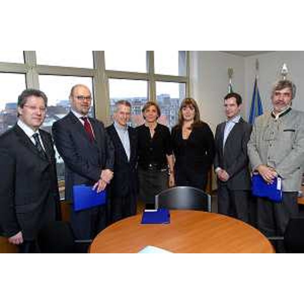 Riccardo Illy (Presidente della Regione Friuli Venezia Giulia). (Bruxelles, 05/02/04)