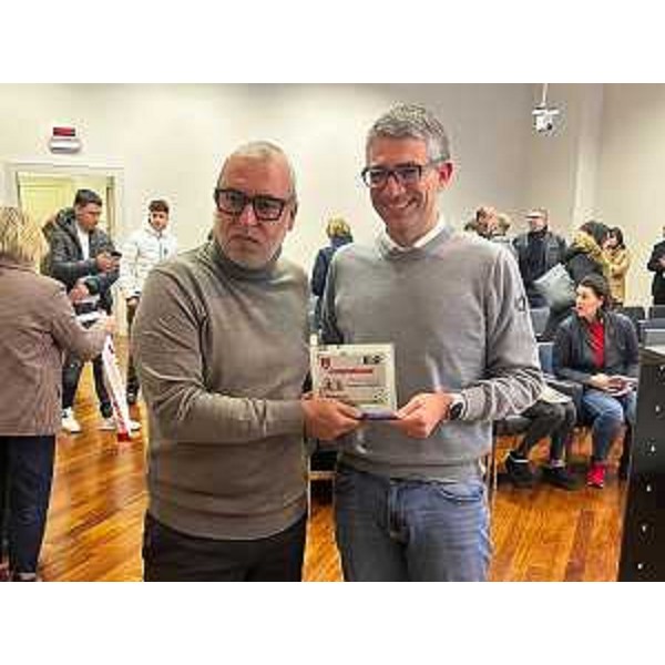 L'assessore Roberti (a destra) con il patron del progetto "Campionissimi" Matteo Medani - L'assessore Roberti (a destra) con il patron del progetto "Campionissimi" Matteo Medani