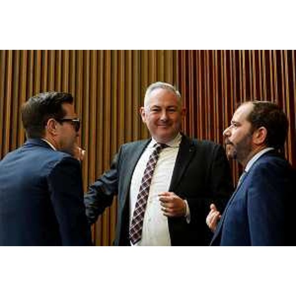 Da sinistra Igor Treleani, Alessandro Basso e Claudio Giacomelli (Fratelli d'Italia) - Da sinistra Igor Treleani, Alessandro Basso e Claudio Giacomelli (Fratelli d'Italia)
