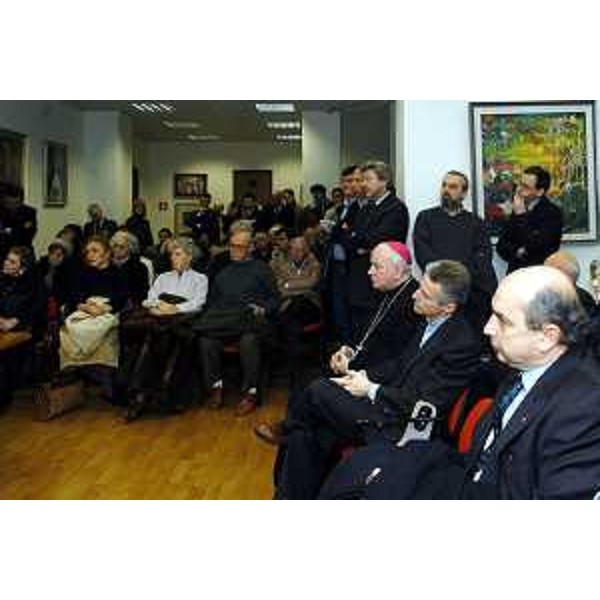 Riccardo Illy (Presidente della Regione Friuli Venezia Giulia) alla commemorazione dei giornalisti Luchetta, Ota, D'Angelo uccisi a Mostar. (Trietse, 28/01/04)