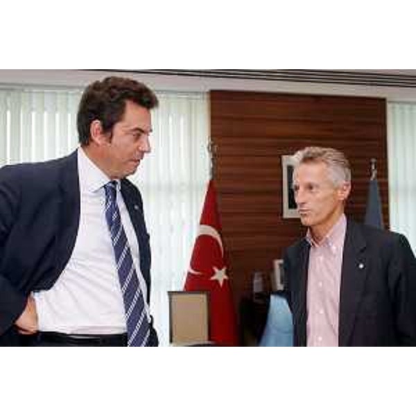 Riccardo Illy (Presidente Regione Friuli Venezia Giulia) con Massimo Rustico (Console Generale d'Italia). (Istanbul 17/09/06)