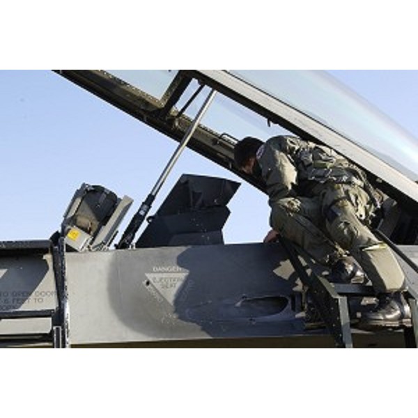 Visita alla Base aerea di Aviano. (Aviano 21/01/04)