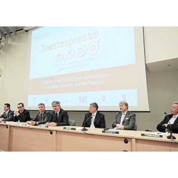 Renzo Tondo (Presidente Friuli Venezia Giulia) al convegno introduttivo alla quarta edizione di "Triestespresso Expo", a Trieste. (Trieste 12/11/08)