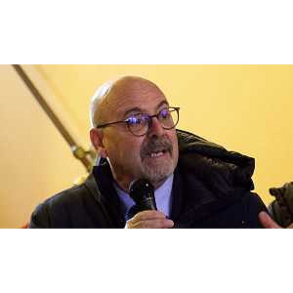 L'assessore Callari nel corso del suo intervento - L'assessore Callari nel corso del suo intervento