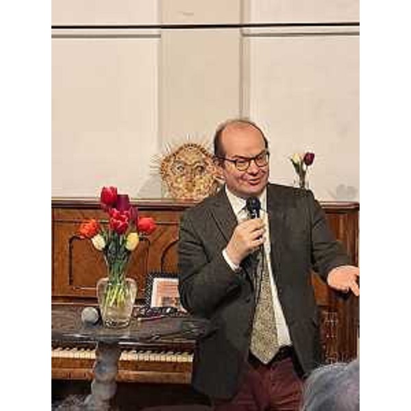 Il vicegovernatore Anzil nel corso del suo intervento - Il vicegovernatore Anzil nel corso del suo intervento