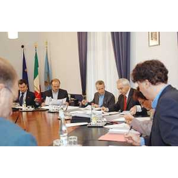 Riunione di Giunta nella sede della Regione a Trieste. (Trieste 10/10/03)