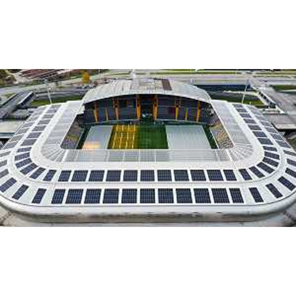 Energia in campo, il nuovo impianto fotovoltaico ospitato sulla copertura del Bluenergy stadio di Udine - Energia in campo, il nuovo impianto fotovoltaico ospitato sulla copertura del Bluenergy stadio di Udine 