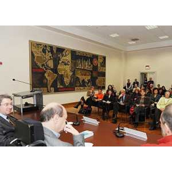 Vladimir Kosic (Assessore regionale Salute e Protezione sociale) nel corso dell'incontro sulla comunicazione medico-paziente, a Trieste. (Trieste 01/12/08)