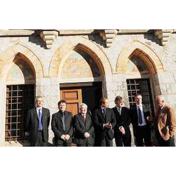 Renzo Tondo (Presidente Friuli Venezia Giulia) e Andrea Ronchi (Ministro Politiche europee) al Castello Ceconi di Pielungo di Vito d'Asio per il Convegno "Fondi strutturali comunitari e sviluppo dei territori montani. L'iniziativa comunitaria 'Leader+': esperienze e prospettive". (Pielungo di Vito d'Asio 04/12/08)