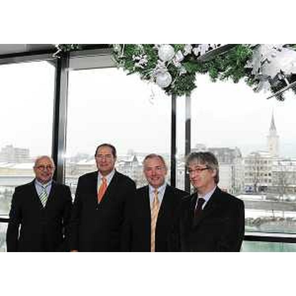Giancarlo Galan (Presidente Veneto), Gerhard Doerfler (Governatore Carinzia) e Renzo Tondo (Presidente Friuli Venezia Giulia) al vertice di Villaco. (Villaco 10/12/08)