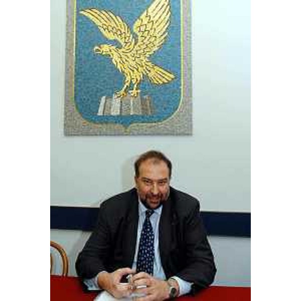 Roberto Cosolini (Assessore regionale al lavoro, formazione, università e ricerca) alla conferenza stampa di presentazione del'EuroNanoForum. (Trieste, 04/12/03)