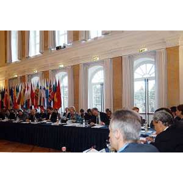 Riccardo Illy (Presidente della Regione Friuli Venezia Giulia), Roberto Antonione (Sottosegretario agli Affari Esteri). (Trieste, 24/10/03)