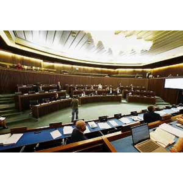 I lavori durante la seduta del Consiglio regionale - I lavori durante la seduta del Consiglio regionale