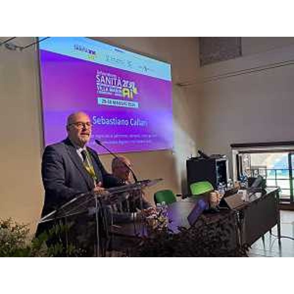 Lassessore regionale ai Servizi informativi Sebastiano Callari al convegno "LIA in sanità: il valore del dialogo tra pubblico e privato" - Lassessore regionale ai Servizi informativi Sebastiano Callari al convegno "LIA in sanità: il valore del dialogo tra pubblico e privato"