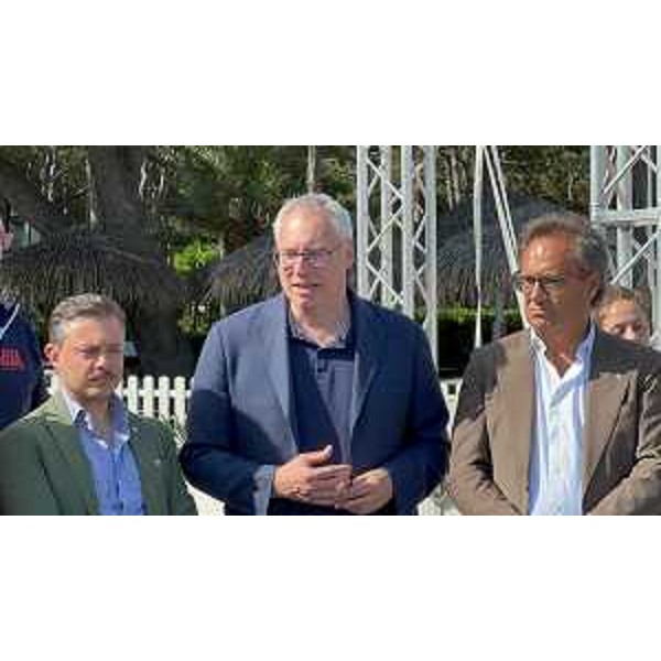 Il vicesindaco di Udine, Alessandro Venanzi, il presidente del Cr Fvg, Mauro Bordin, durante il suo intervento e il consigliere regionale Mauro Di Bert - Il vicesindaco di Udine, Alessandro Venanzi, il presidente del Cr Fvg, Mauro Bordin, durante il suo intervento e il consigliere regionale Mauro Di Bert