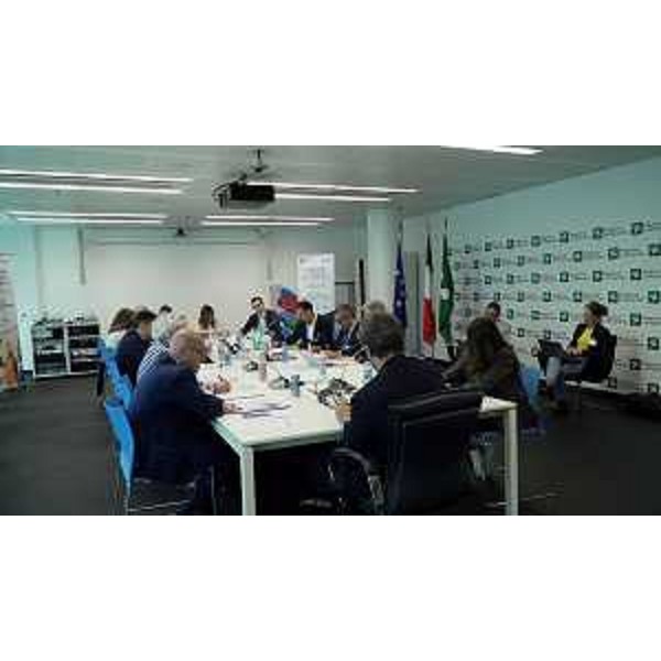 L'assessore regionale alle Finanze Barbara Zilli al tavolo politico Eusalp a Milano - L'assessore regionale alle Finanze Barbara Zilli al tavolo politico Eusalp a Milano