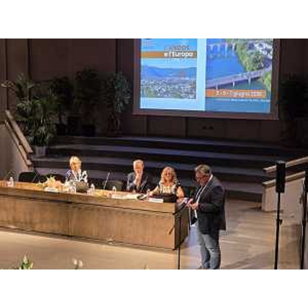 Diego Bernardis (Fedriga presidente) interviene al congresso nazionale Andos, a Gorizia - Diego Bernardis (Fedriga presidente) interviene al congresso nazionale Andos, a Gorizia