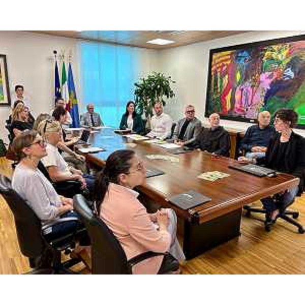 I partecipanti alla conferenza stampa di presentazione del cammino di S. Antonio avvenuta a Udine nella sede della Regione - I partecipanti alla conferenza stampa di presentazione del cammino di S. Antonio avvenuta a Udine nella sede della Regione