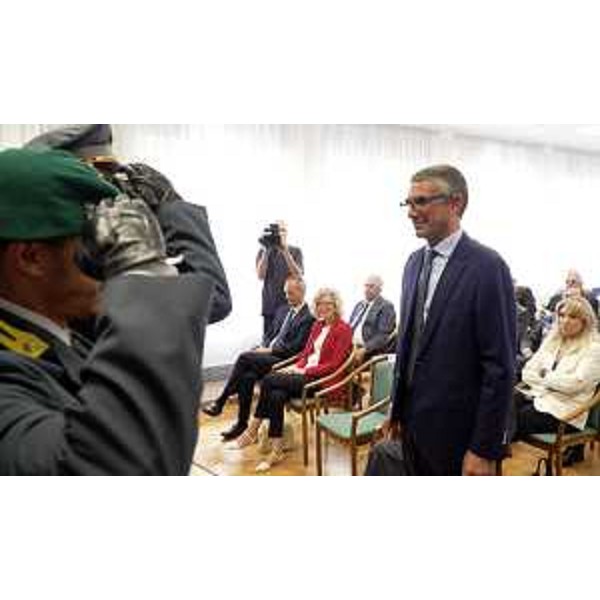 Un altro momento della cerimonia. - Un altro momento della cerimonia.