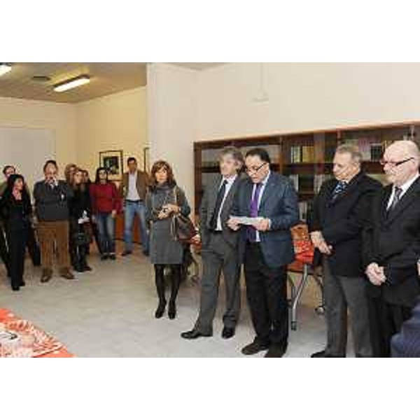 Renzo Tondo (Presidente Friuli Venezia Giulia) formula gli auguri di buon Natale ai dipendenti regionali della Direzione centrale Relazioni internazionali. (Trieste 19/12/08)