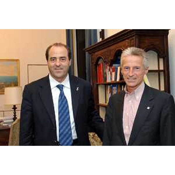 Riccardo Illy (Presidente Regione Friuli Venezia Giulia) con Antonio Di Pietro (Ministro delle Infrastrutture). (Trieste 27/09/06)