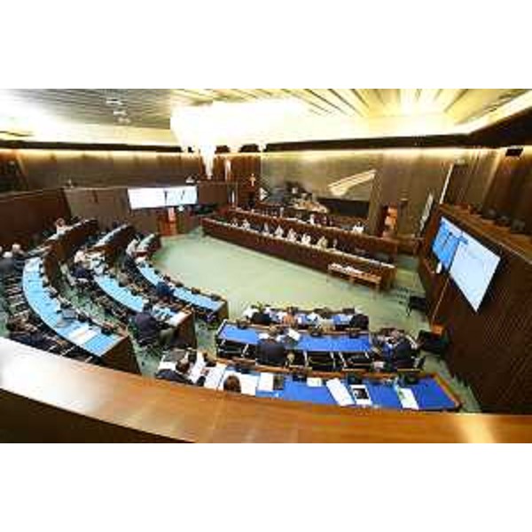 I lavori della I Commissione durante l'esame dell'articolo dell'Assestamento di competenza dell'assessore Fvg alle Risorse agricole, Stefano Zannier - I lavori della I Commissione durante l'esame dell'articolo dell'Assestamento di competenza dell'assessore Fvg alle Risorse agricole, Stefano Zannier