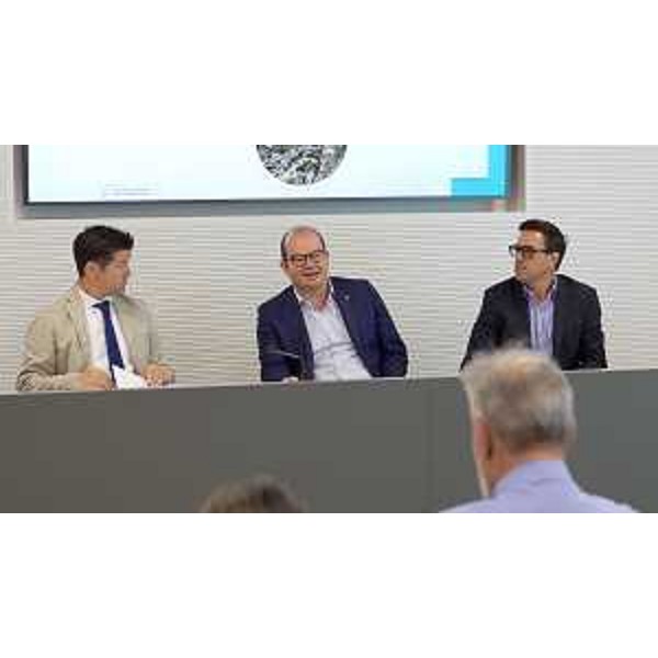 Il vice governatore con delega alla Cultura Mario Anzil, al centro, alla presentazione della misura a sostegno degli scavi archeologici - Il vice governatore con delega alla Cultura Mario Anzil, al centro, alla presentazione della misura a sostegno degli scavi archeologici