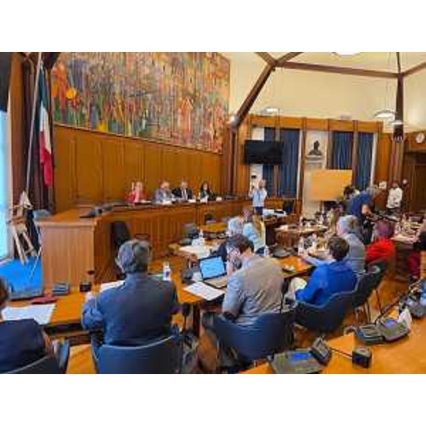 L'aula del Consiglio comunale di Gorizia durante i lavori della V Commissione consiliare - L'aula del Consiglio comunale di Gorizia durante i lavori della V Commissione consiliare