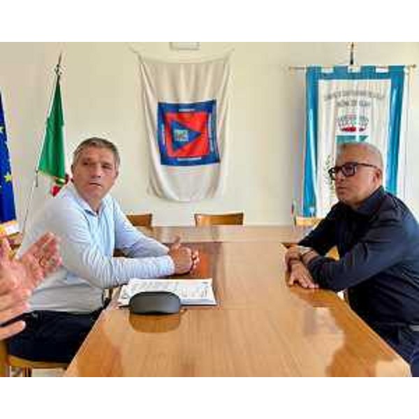 L'assessore Sergio Emidio Bini con il sindaco di San Floriano Marjan Drufovka - L'assessore Sergio Emidio Bini con il sindaco di San Floriano Marjan Drufovka