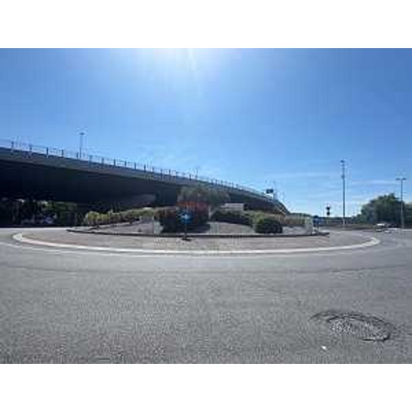 La rotonda "Ernesto Illy" di via Flavia a Trieste - La rotonda "Ernesto Illy" di via Flavia a Trieste