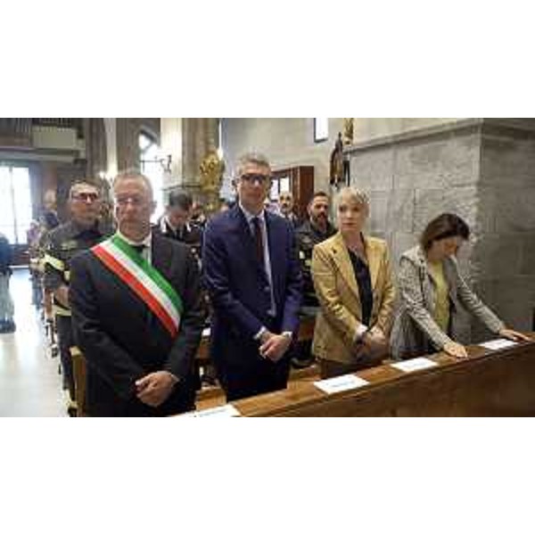 La messa in ricordo di Eddie Walter Max Cosina con l'assessore regionale Pierpaolo Roberti - La messa in ricordo di Eddie Walter Max Cosina con l'assessore regionale Pierpaolo Roberti