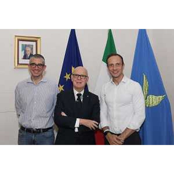 Lincontro tra il governatore Massimiliano Fedriga, il nuovo prefetto di Trieste e Commissario di Governo Giuseppe Petronzi e l'assessore regionale alla Sicurezza, Pierpaolo Roberti. - Lincontro tra il governatore Massimiliano Fedriga, il nuovo prefetto di Trieste e Commissario di Governo Giuseppe Petronzi e l'assessore regionale alla Sicurezza, Pierpaolo Roberti.